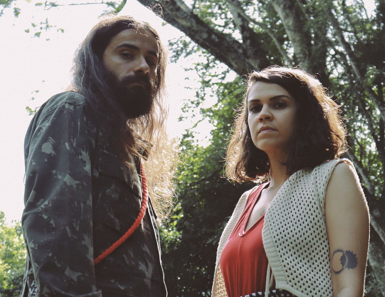 Sal e Sina”, novo single do 43duo, sintetiza o espírito psicodélico do álbum a ser lançado