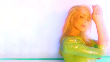 prod_track-files_1224275_album_cover_Brandi-Burkhardt-backintime-album_cover