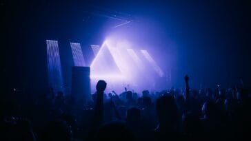 Com Becker, Sonic Massala e Absolem, Psicodelia Urbana volta ao CAOS neste sábado
