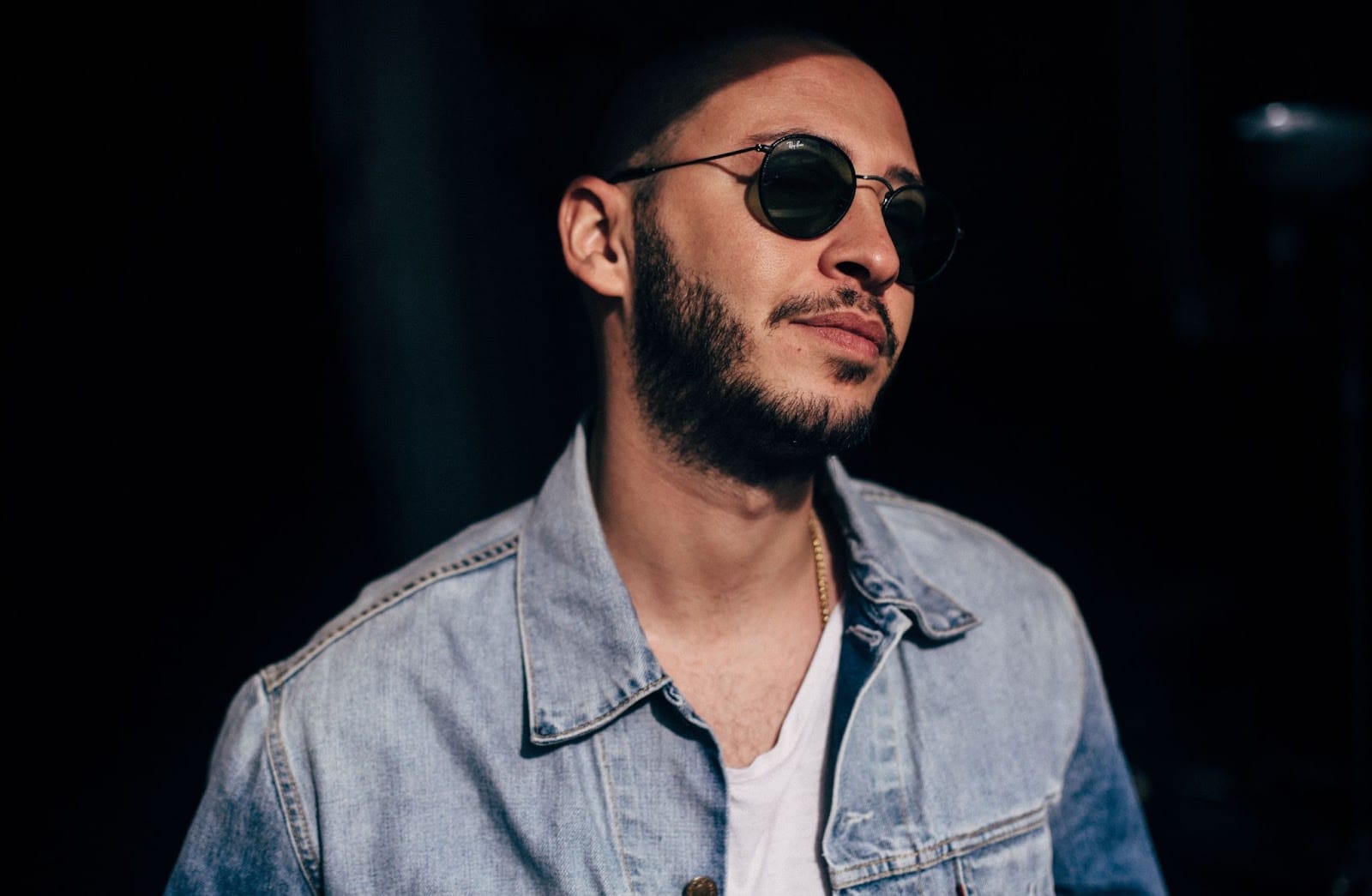 Sirus Hood retorna ao CAOS nesta sexta como headliner da nova edição da festa Dale!