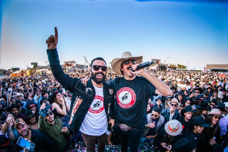 Fiduma e Jeca encerram a programação do Palco Amanhecer na 70ª Festa do Peão de Barretos 2 Fiduma e Jeca