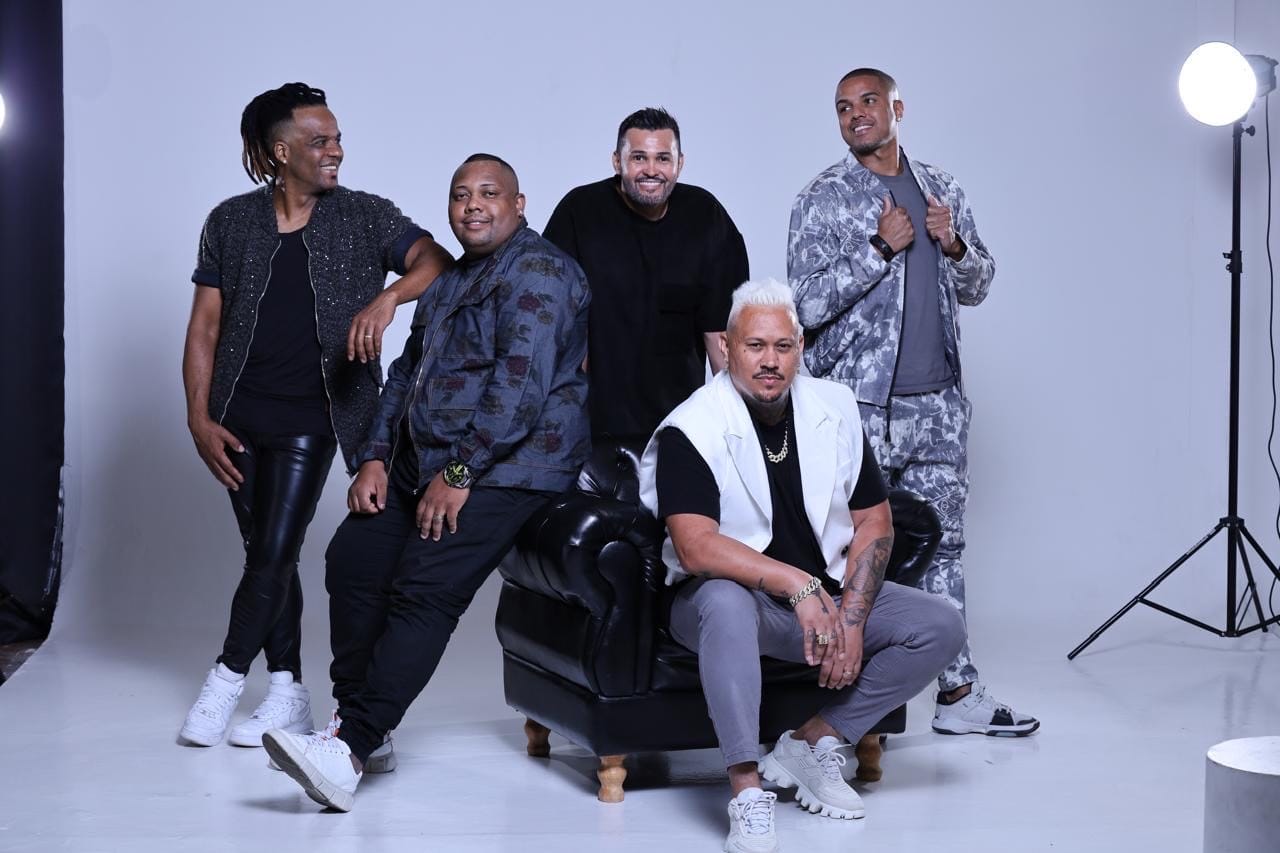 Grupo Desejo Maior se apresenta ao vivo na Rádio Transcontinental FM nesta sexta-feira (15) 1 Grupo Desejo Maior se apresenta ao vivo na Rádio Transcontinental FM nesta sexta-feira (15)