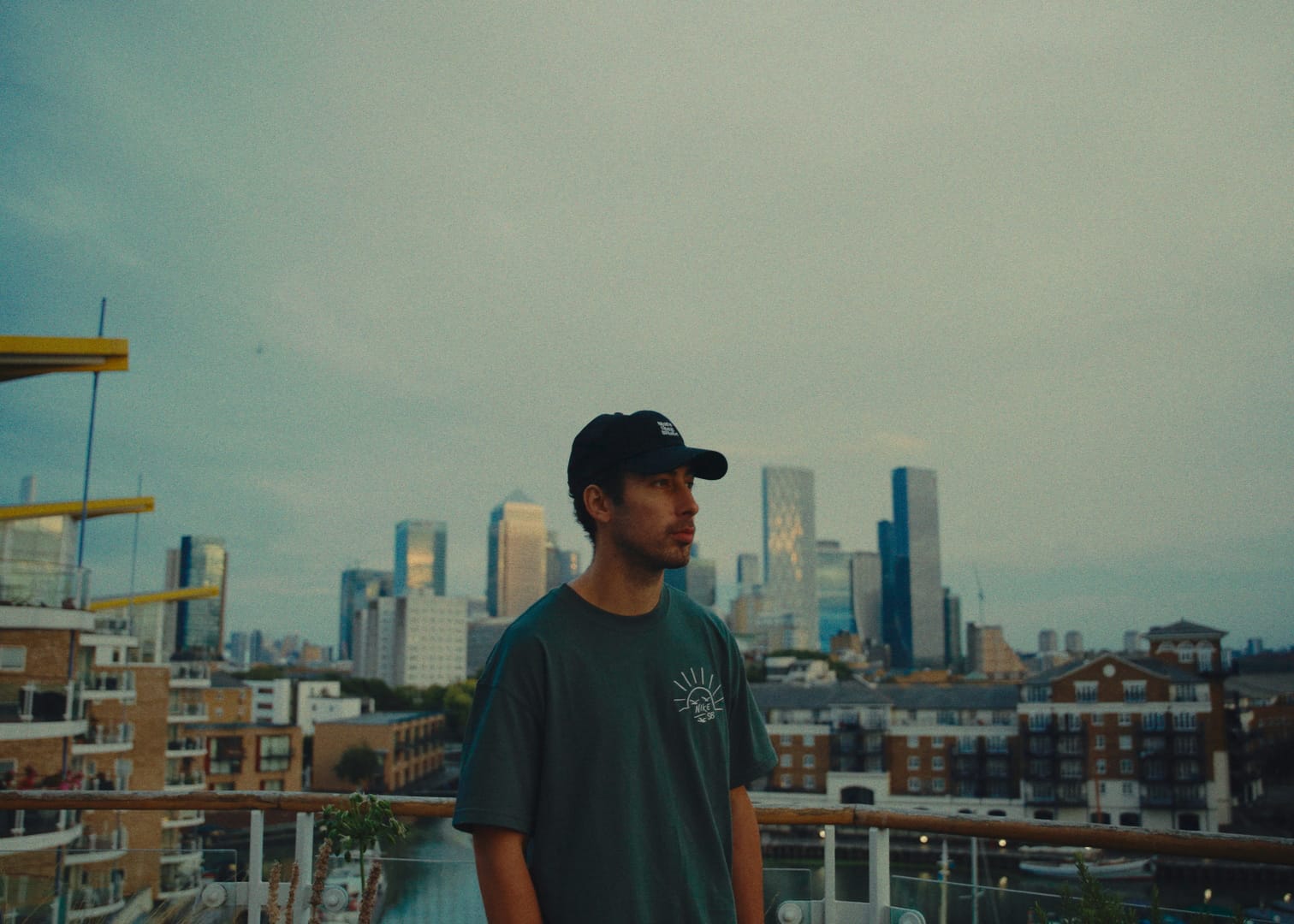 “This That”, o hino de autoconfiança de Ollie, marca uma nova era para o hip-hop independente 1 04 - Ollie - Ollie Landscape Press Photo