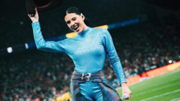 Ana Castela representa o Brasil na abertura da NFL