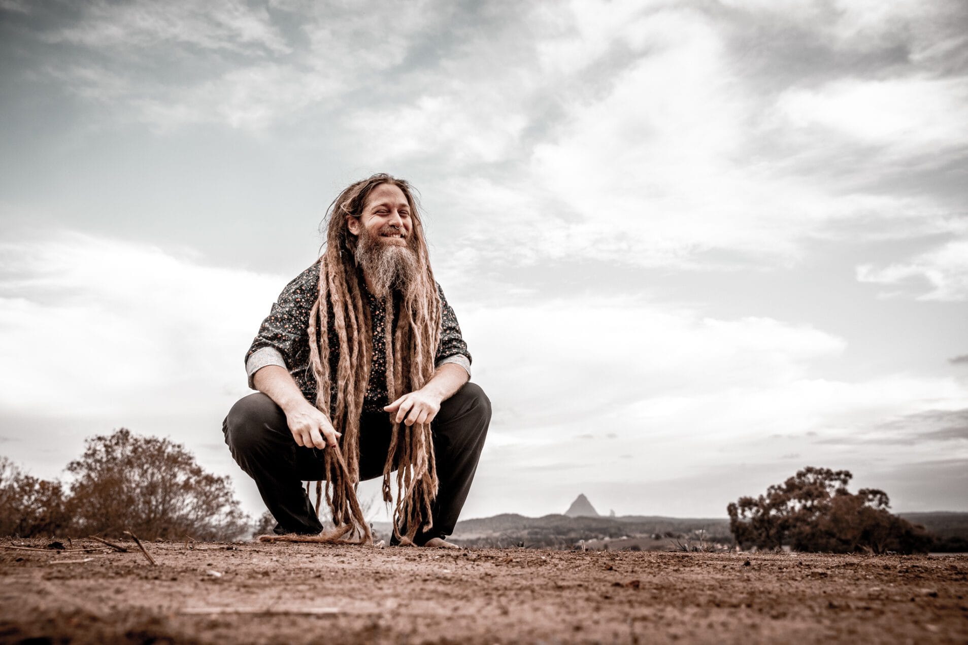 Mike Love traz seu reggae espiritual para SP