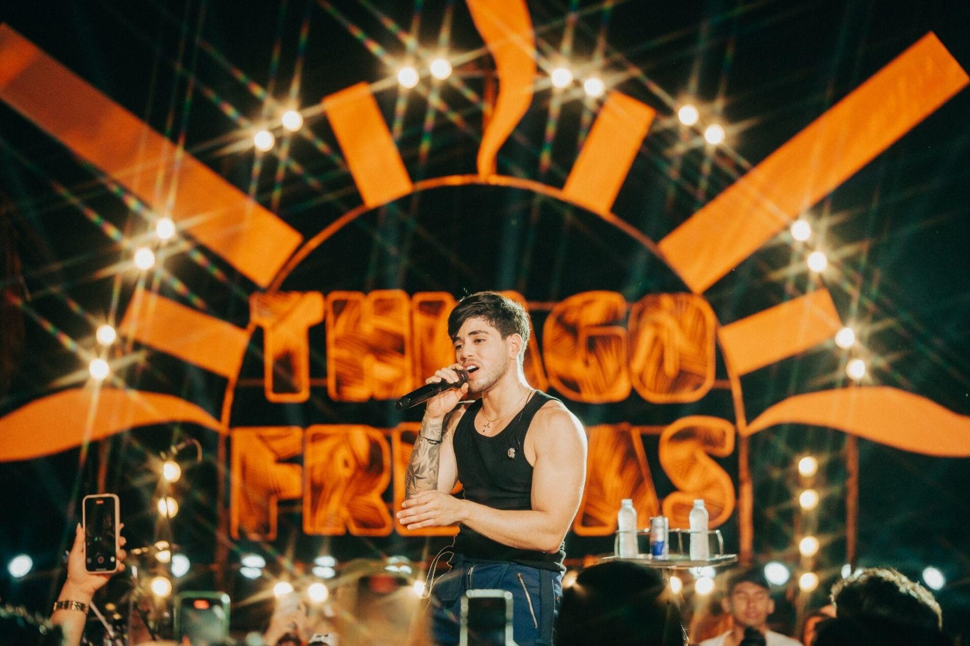 Thiago Freitas lança Volume 1 do álbum “Ao Vivo em Fortaleza” com participação especial de Tarcísio do Acordeon