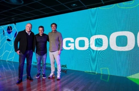 UOL, NEOOH e helloo lançam projeto publicitário inédito e multiplataforma UOL-Neooh-e-hello