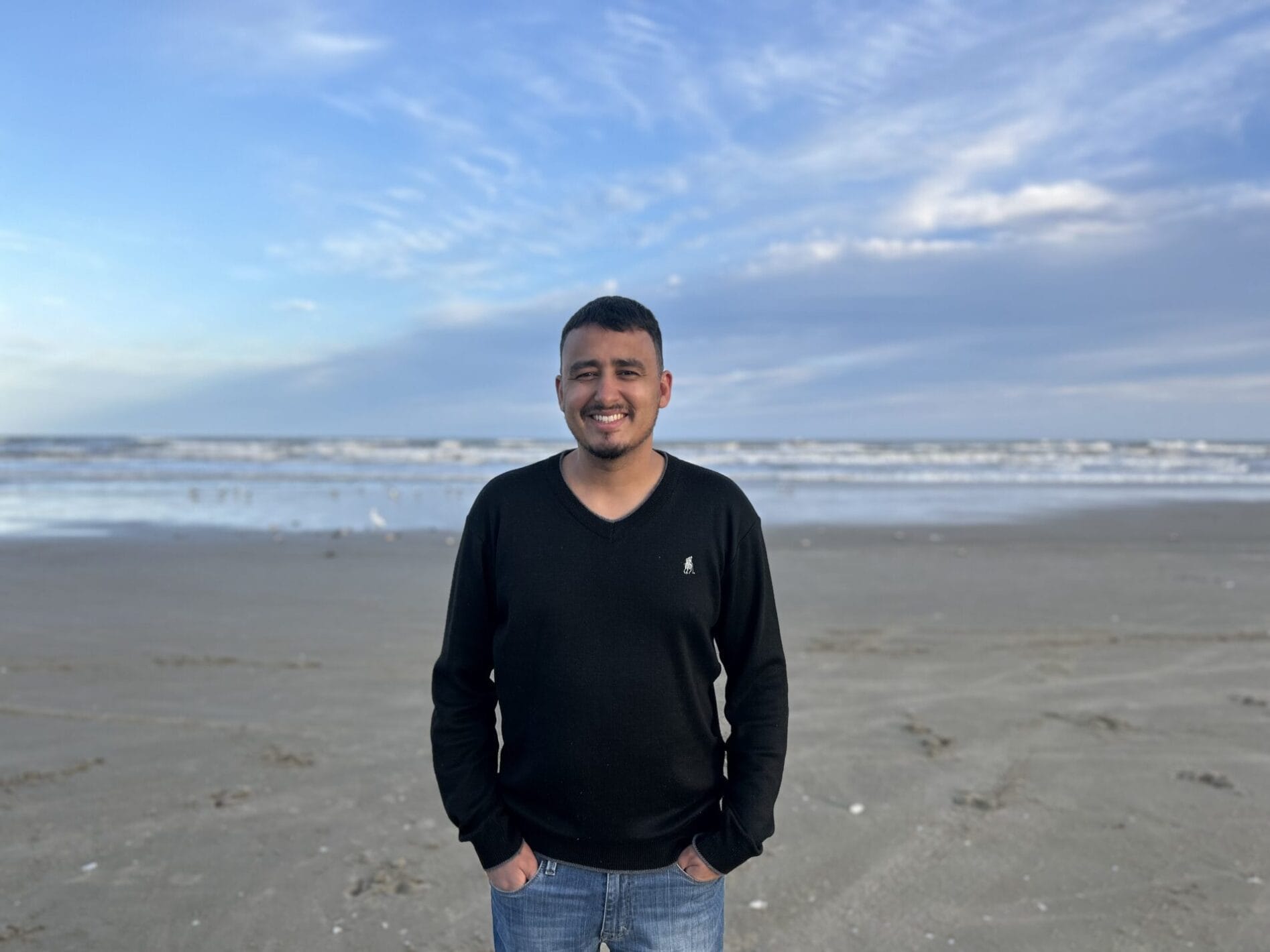 Ricardo Biglu lança a canção autoral “Eu Nasci Pra Te Adorar” 1 Fotos_da_Praia_Mardu_Oliveira (1)