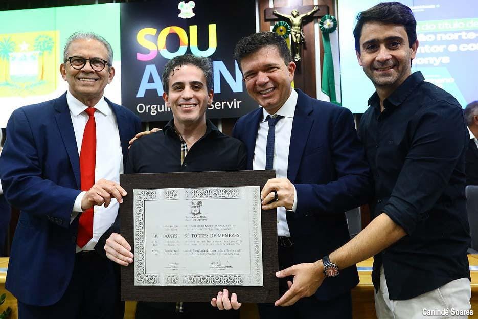 Waldonys recebe título de cidadão do RN- Agora sou potiguar por lei