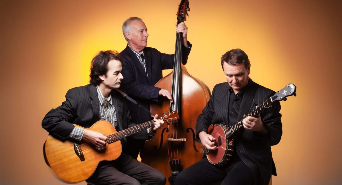 prod_track-files_1432603_extra_pictures_Joff-Lowson-Trio