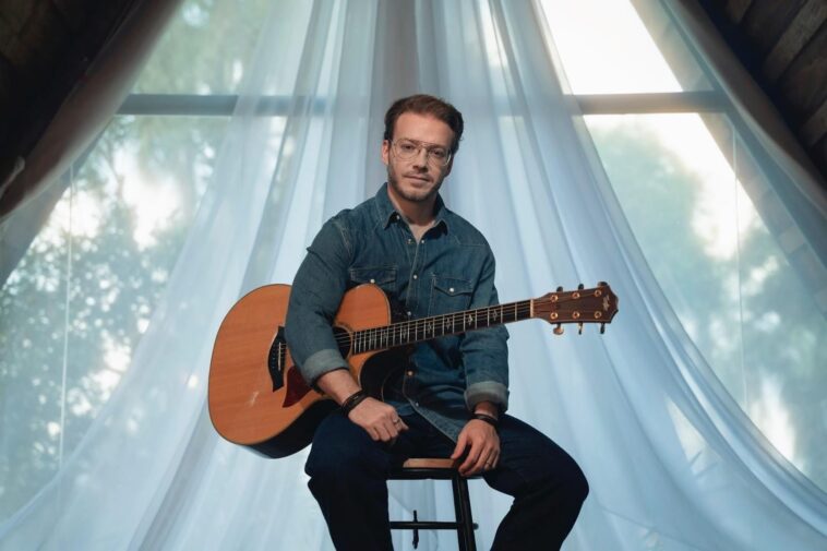 Após alcançar o topo das rádios, BALARA apresenta o show "Acusticamente" no Blue Note, em São Paulo 2 BALARA