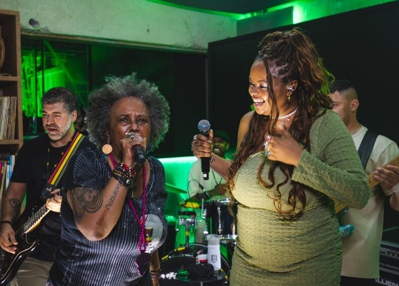 Heineken celebra Tiny Desk Brasil com show surpresa