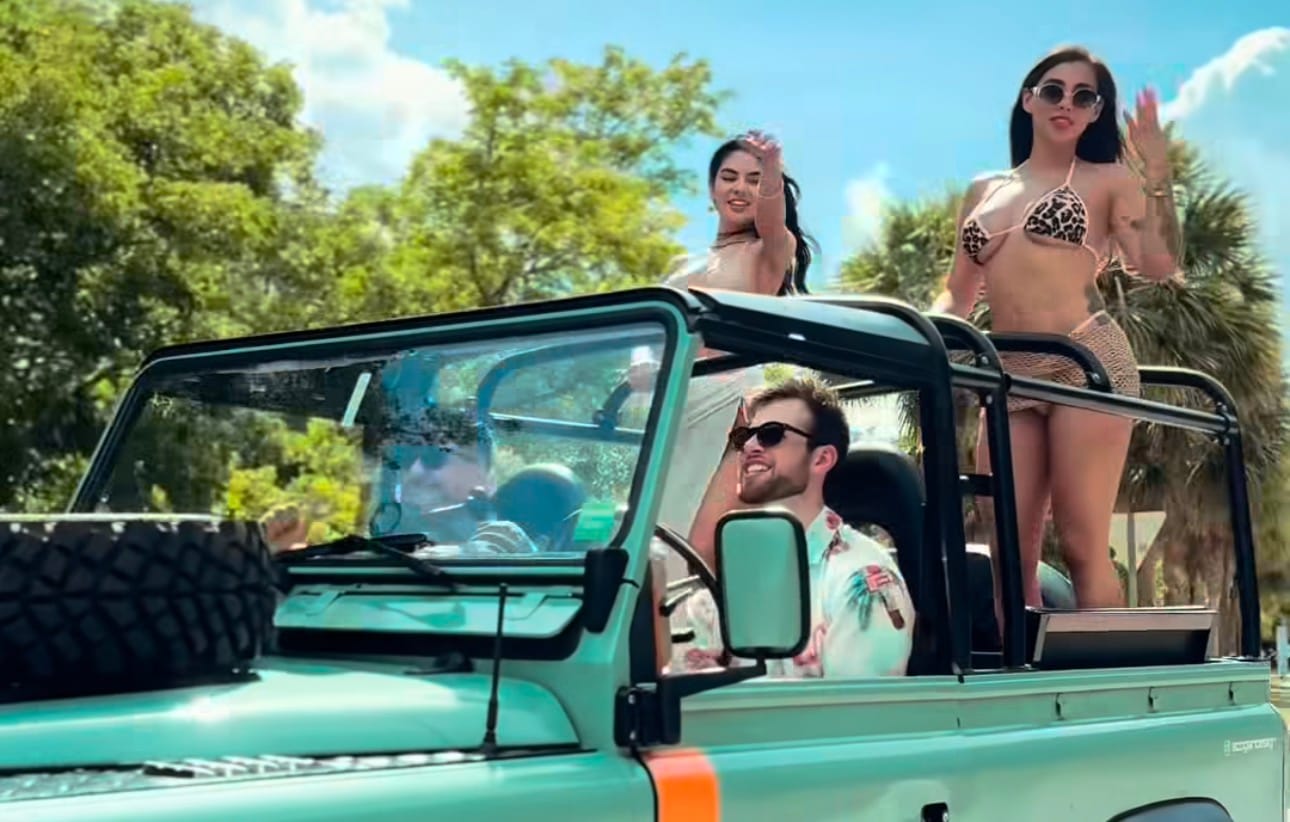 Sertanejo encontra o pop latino: clipe de Junior Villa já passa de 1 milhão de views em poucos dias 1 Sertanejo encontra o pop latino- clipe de Junior Villa já passa de 1 milhão de views em poucos dias