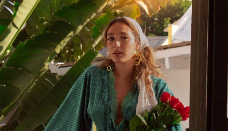 Sofia Brasil comemora sucesso da música “Casa, beija ou mata” nas plataformas digitais 2 Sofia Brasil