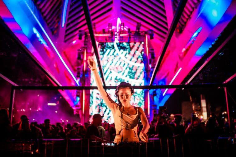 Festival no Caribe, tour com Laurent Garnier, datas internacionais e EP marcam o começo do ano de Eli Iwasa 2 Eli Iwasa