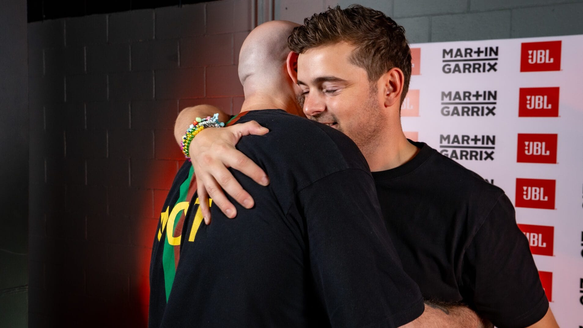 Martin Garrix jbl no brasil