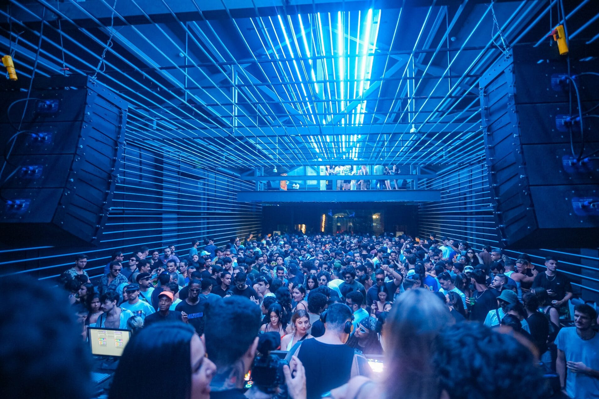 Verão carioca no D-EDGE Rio esquenta janeiro com DJ Marky, Dimmish, Fatsync, Ratier, Damon Jee, Gabe e mais 1 Verão carioca no D-EDGE Rio esquenta janeiro com DJ Marky, Dimmish, Fatsync, Ratier, Damon Jee, Gabe e mais