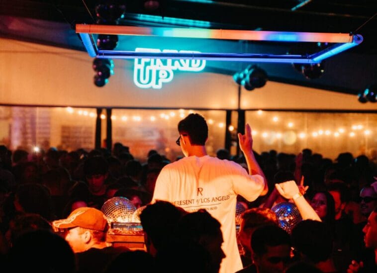 Funk, house e techno na Praia Brava: FNKD UP, de Petroski, soma forças com a Funky Room em sunset no litoral catarinense 2 Petroski