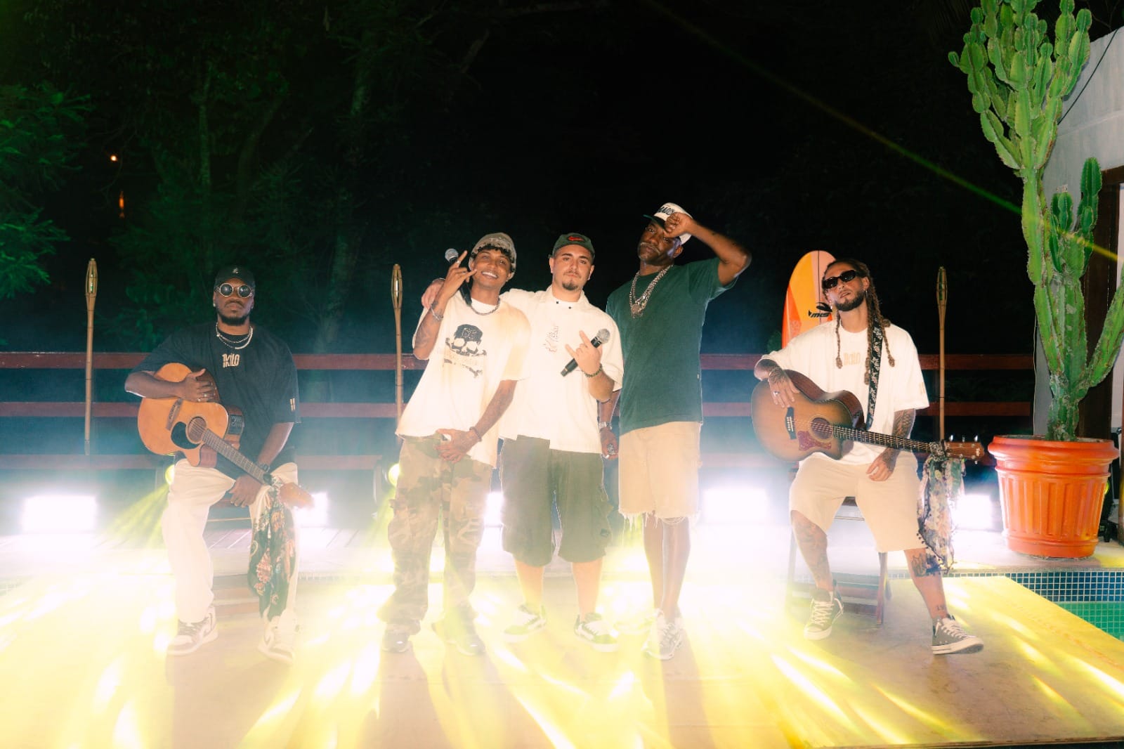 Junior Lor, Caslu e Pelé Milflows