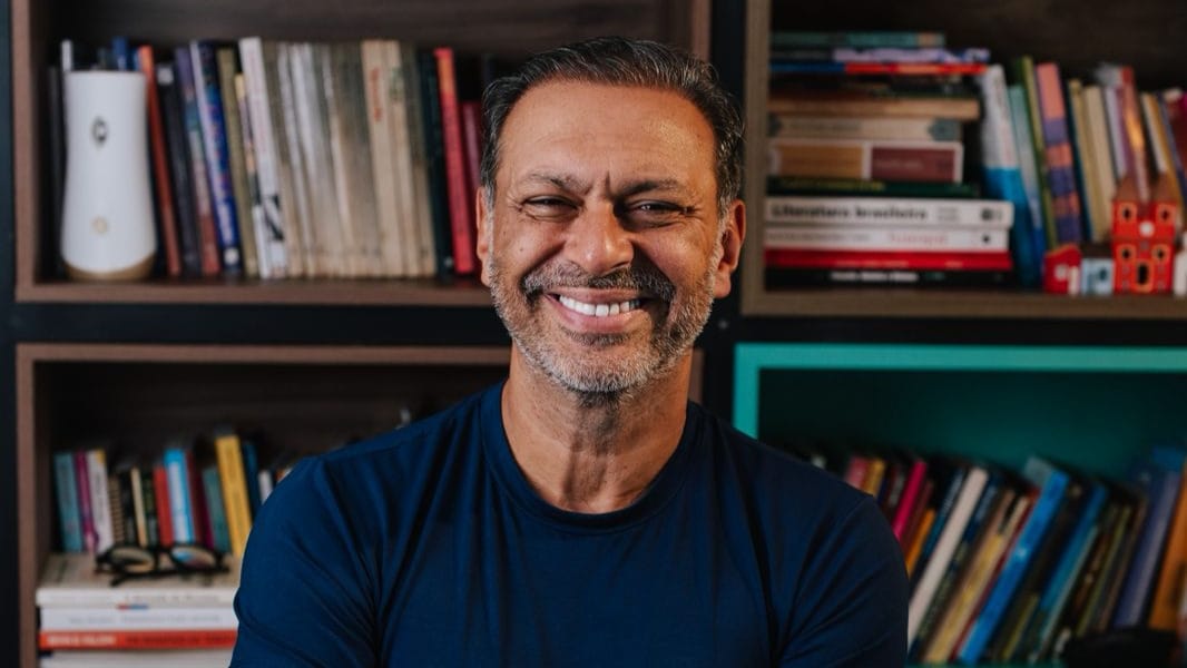 Com mais de 30 anos de carreira no mercado da música, Maurício Soares lança plataforma que conecta artistas e compositores