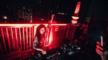 Eli Iwasa comanda showcase da Heels of Love na Virada Cultural de São Paulo
