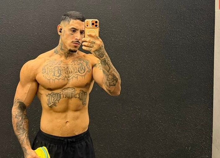 MC PH exibe antes e depois e abre o jogo sobre transformação: "Não foi estética, foi necessidade" 1 mc ph sem camisa