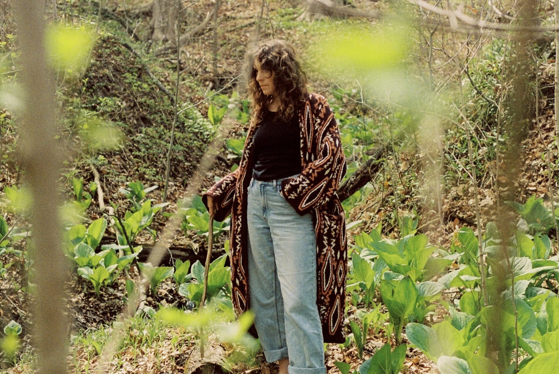 Marty Kolls encontra serenidade e entrega no reflexivo single folk-pop “Waves” 1 04 - Marty Kolls - Marty Kolls Landscape Press Photo