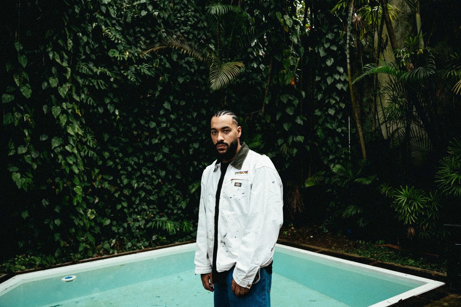 Indicado ao Grammy Latino, rapper filósofo Asaph quebra hiato de dois anos com o single “Céu”