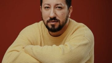 Marcos Moraes celebra nova fase da carreira com dois novos projetos no audiovisual