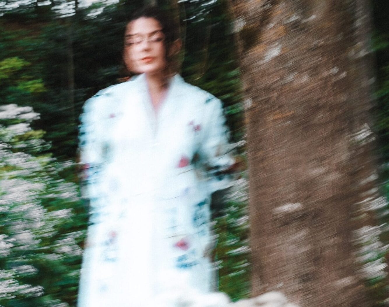 prod_track-files_1807140_album_cover_Emanuela-icarus-album_cover