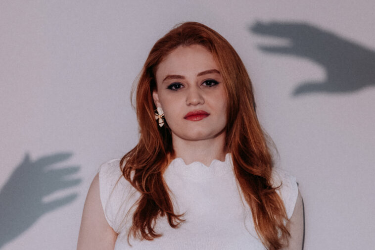 Inspirada em Daft Punk, Laura Fantini inicia nova fase no pop com “Ideia de Você” 2 Laura Fantini