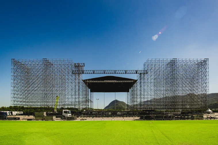 Já nos preparativos para uma edição histórica, Rock in Rio traz detalhes da montagem da Cidade do Rock 2 Rock in Rio 2026