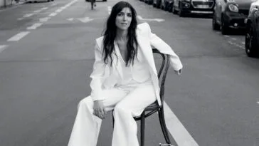 prod_track-files_1876521_album_cover_Julia-Guez-te-revoir-album_cover